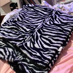 fuzzy soft zebra throw blanket